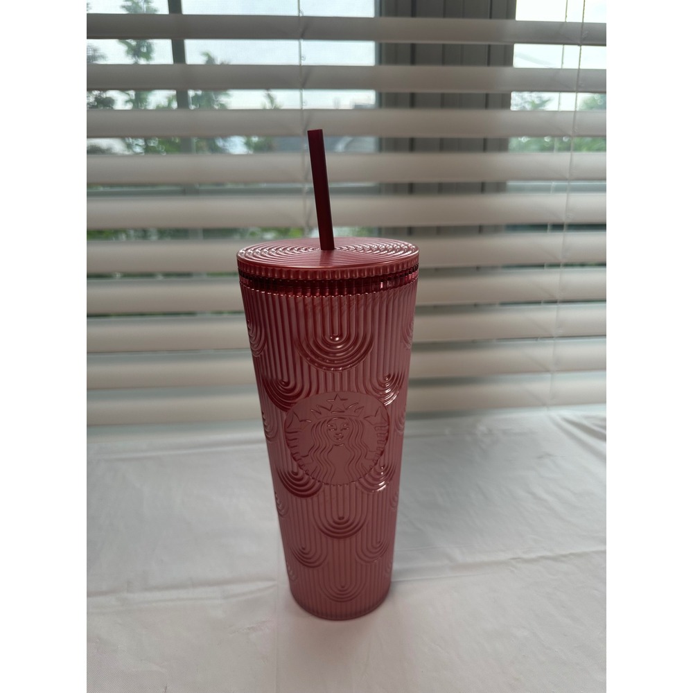 Starbucks 2022 Holiday Metallic Pink Scalloped Wave Venti Tumbler 24oz Cold Cup
